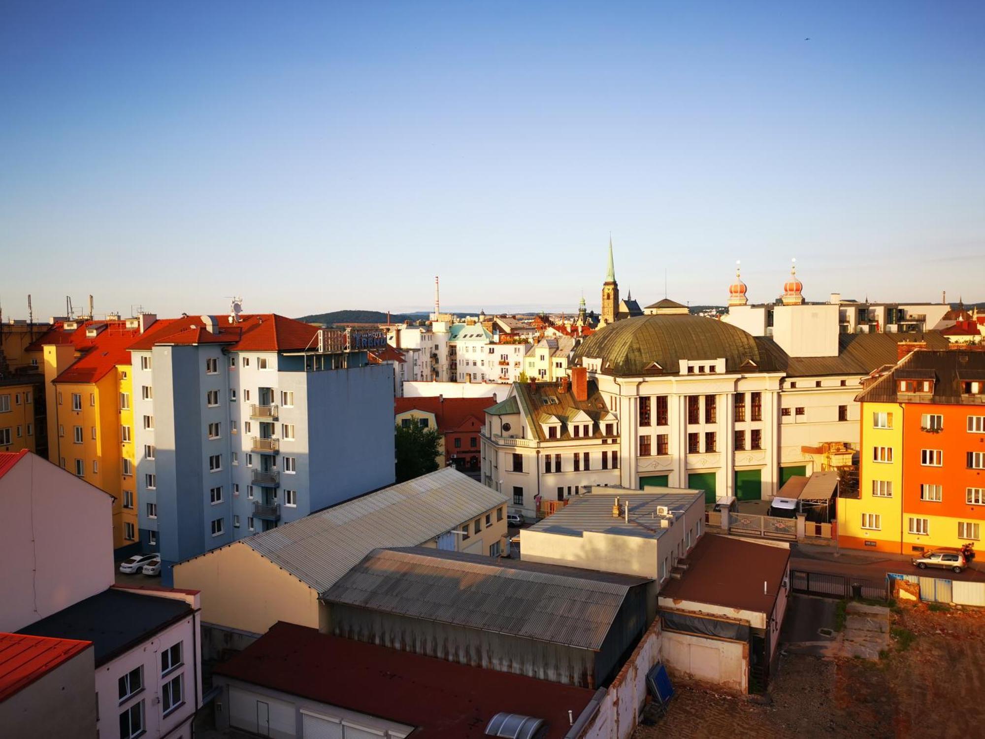 Kavi Apartments #3, Top City View! Plzeň Buitenkant foto