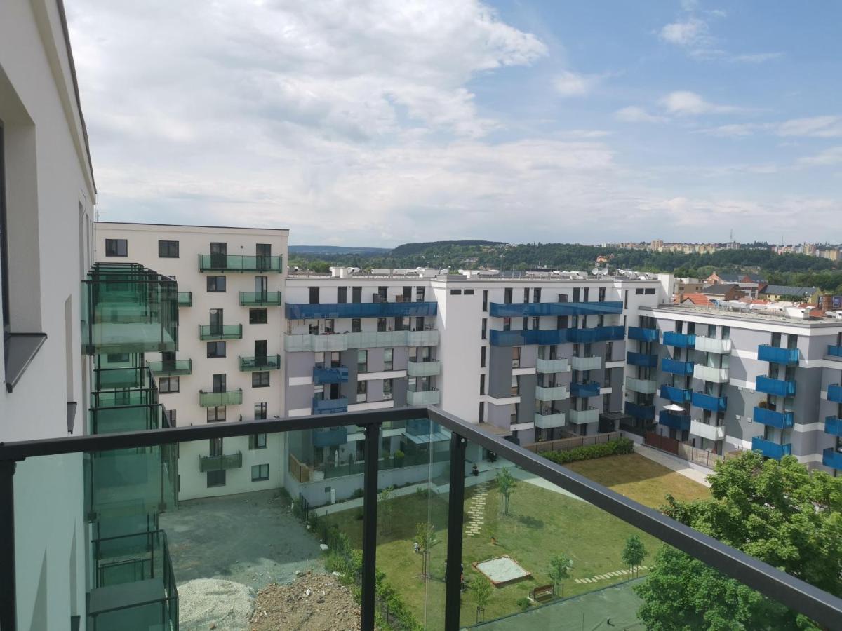 Kavi Apartments #3, Top City View! Plzeň Buitenkant foto